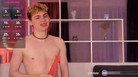 Snapshot of sunburn_boy chatting on 12-10-24, 05:55 Emilio online show from 12-10-24, 05:55