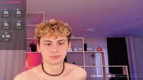 Snapshot of sunburn_boy chatting on 12-21-24, 06:09 Emilio online show from 12-21-24, 06:09