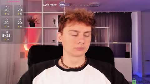 Snapshot of sunburn_boy chatting on 09-21-25, 06:48 Emilio online show from 09-21-25, 06:48