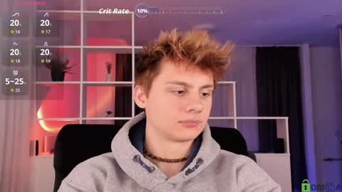 Snapshot of sunburn_boy chatting on 11-12-25, 08:08 Emilio online show from 11-12-25, 08:08