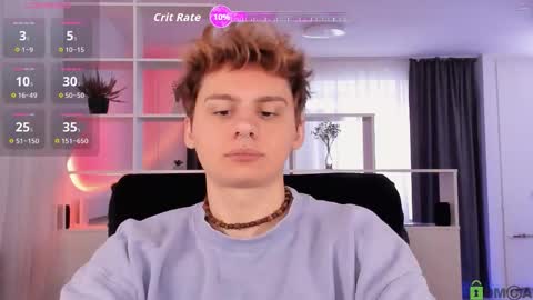 Snapshot of sunburn_boy chatting on 11-19-25, 07:52 Emilio online show from 11-19-25, 07:52