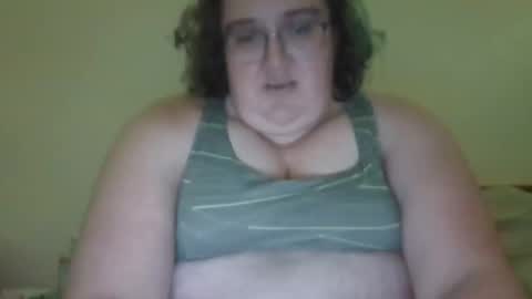 Snapshot of suncat420 chatting on 04-19-26, 05:29 suncat420 online show from 04-19-26, 05:29