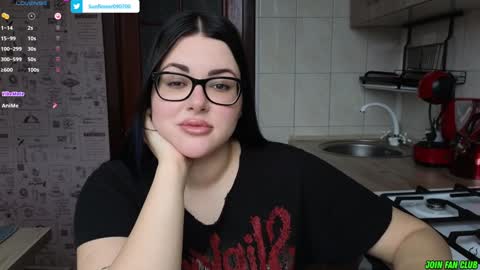 Snapshot of sunflower0907 chatting on 01-06-25, 08:57 Tina. Im topless model online show from 01-06-25, 08:57