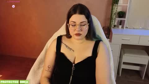 Snapshot of sunflower0907 chatting on 10-08-25, 03:09 Tina. Im topless model online show from 10-08-25, 03:09