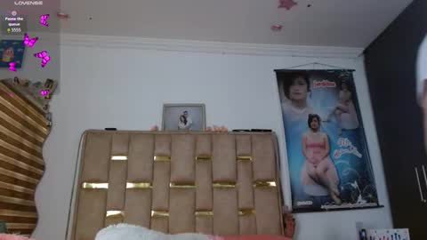 Jeraldine online show from 12-17-25, 07:09