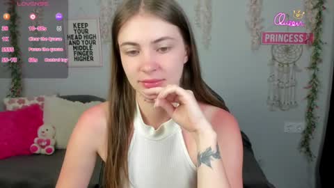 Jessika online show from 06-28-26, 09:43