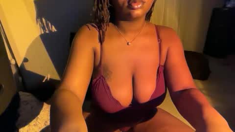 Snapshot of sunnisoles99 chatting on 02-18-26, 12:45 Sunni online show from 02-18-26, 12:45