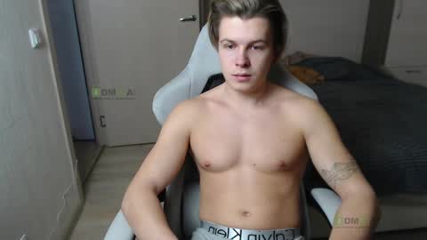 Alice and Sergey online show from 03-05-25, 01:28