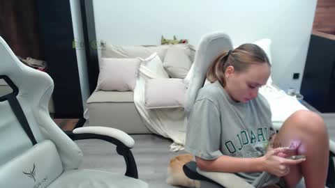 Alice and Sergey online show from 10-15-25, 07:47