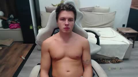 Alice and Sergey online show from 10-30-25, 07:47