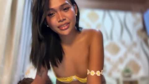 Snapshot of sunny_angelx chatting on 07-10-26, 06:07 ANGEL-DONT FORGET TO THUMBS UP AND FOLLOW online show from 07-10-26, 06:07