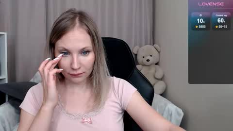 Naomi online show from 02-26-26, 04:17