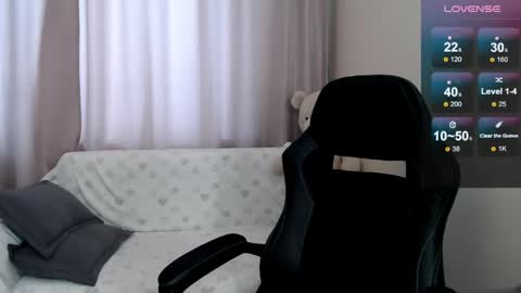 Naomi online show from 03-06-26, 05:04