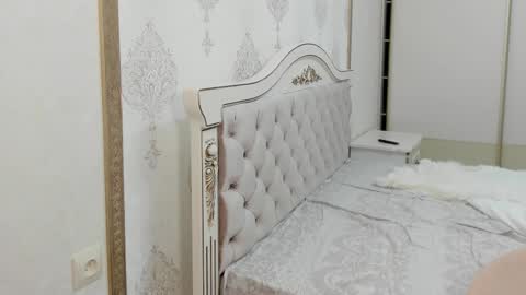 Vanessa online show from 02-25-26, 05:17