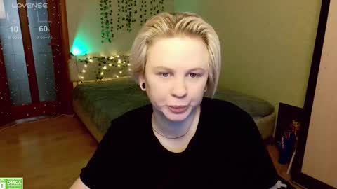 Snapshot of sunny_mood chatting on 12-14-24, 07:07 sunny mood online show from 12-14-24, 07:07