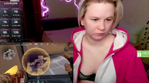 Snapshot of sunny_mood chatting on 01-19-25, 01:32 sunny mood online show from 01-19-25, 01:32