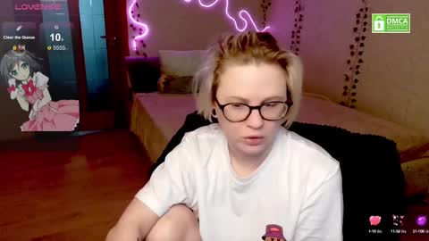 Snapshot of sunny_mood chatting on 02-11-25, 07:54 sunny mood online show from 02-11-25, 07:54