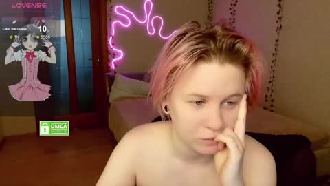 Snapshot of sunny_mood chatting on 02-20-25, 03:01 sunny mood online show from 02-20-25, 03:01