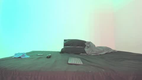 Snapshot of sunnyandevan chatting on 09-30-25, 02:05 Christian Vanessa online show from 09-30-25, 02:05