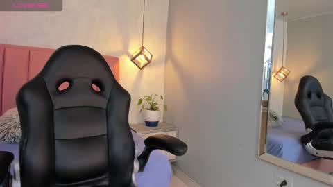  S U N N Y online show from 10-03-25, 12:24