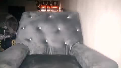 Snapshot of sunnyjohn447 chatting on 02-09-25, 10:09 Sunnyblack2 online show from 02-09-25, 10:09