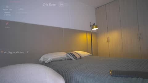 Snapshot of sunnymorrison chatting on 04-10-26, 12:43 sol online show from 04-10-26, 12:43