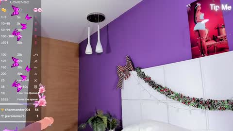      online show from 02-04-25, 03:15