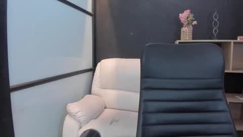 Sunny online show from 10-16-25, 12:39