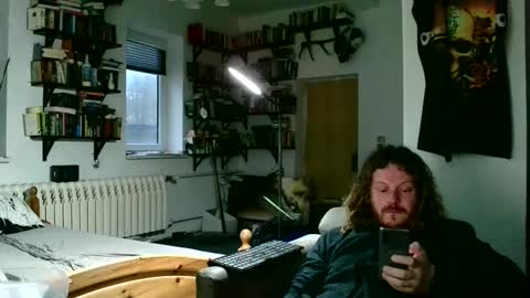 sunr1sa online show from 12-13-24, 07:04