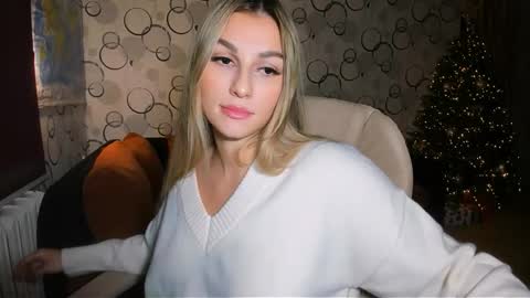 sunsetwithava online show from 12-19-25, 06:26