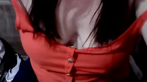 sunshine_38 online show from 01-10-25, 12:17