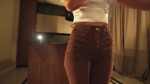 Snapshot of sunshine_______ chatting on 02-15-26, 02:58 sunshine_______ online show from 02-15-26, 02:58