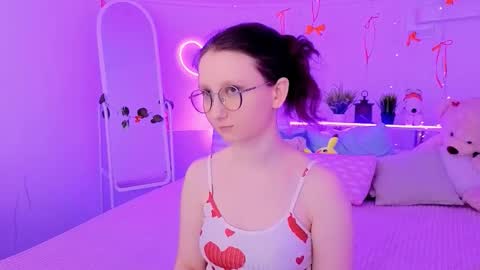 Snapshot of sunshine_blaze chatting on 02-06-26, 05:34 Alice online show from 02-06-26, 05:34