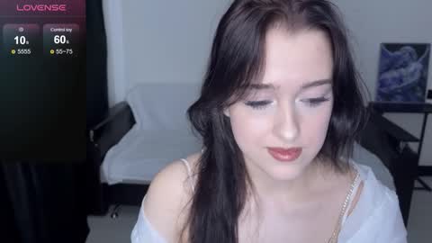 Snapshot of sunshine_j chatting on 11-15-25, 10:12 sunshine_j online show from 11-15-25, 10:12