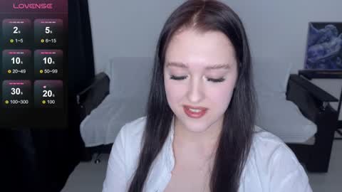 Snapshot of sunshine_j chatting on 11-27-25, 07:05 sunshine_j online show from 11-27-25, 07:05