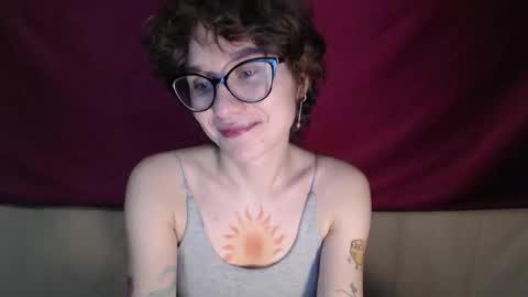 Hella online show from 10-17-25, 02:52
