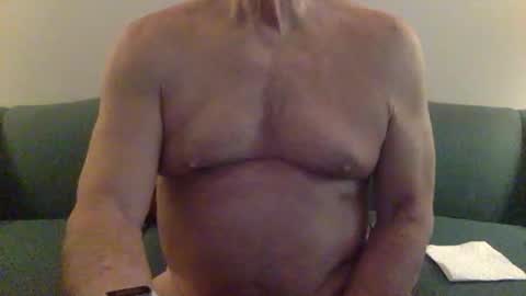 suntrdr077 online show from 04-19-26, 04:06