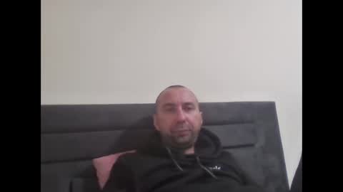 Snapshot of super42835015 chatting on 11-17-25, 05:52 super42835015 online show from 11-17-25, 05:52