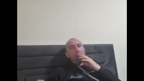 super42835015 online show from 04-20-26, 05:05