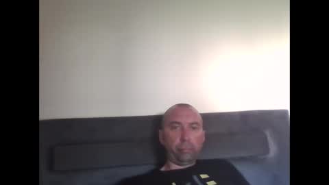 Snapshot of super42835015 chatting on 05-27-26, 04:15 super42835015 online show from 05-27-26, 04:15