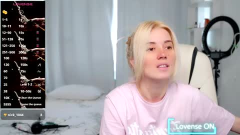 ANNApvt open full info in bio online show from 04-10-26, 02:00