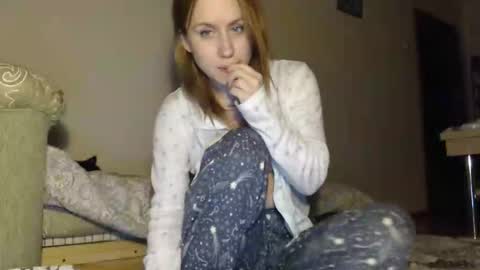 Snapshot of supereasyx chatting on 02-14-26, 06:48 Annie online show from 02-14-26, 06:48