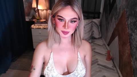 CARMINA online show from 03-13-26, 01:45