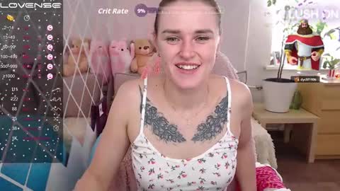 Snapshot of superhotgirlhere chatting on 10-23-25, 07:40 Sweet Anna online show from 10-23-25, 07:40