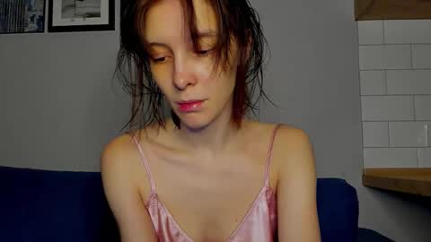 Una online show from 10-29-25, 10:11