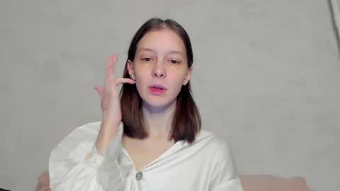 Una online show from 04-23-26, 10:12