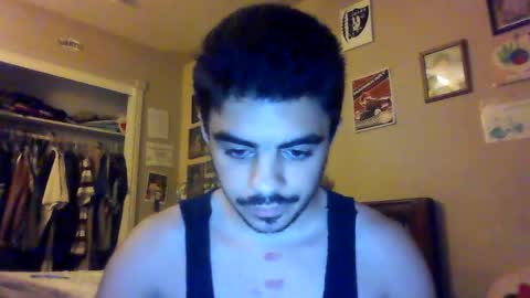 Snapshot of supermiguel20 chatting on 10-03-25, 10:56 Super miguel20 online show from 10-03-25, 10:56