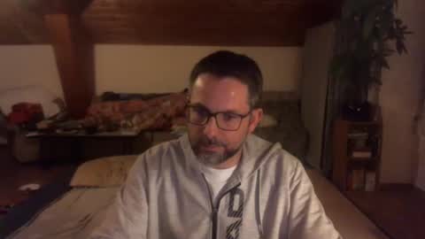 supersquirrel81 online show from 12-14-25, 05:51