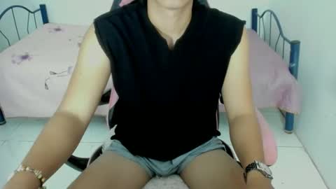 Snapshot of supr4m0 chatting on 11-13-25, 08:57 supr4m0 online show from 11-13-25, 08:57