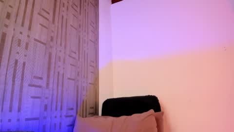 Snapshot of suprasexyjohn chatting on 05-14-26, 08:15 llllSupra llll online show from 05-14-26, 08:15